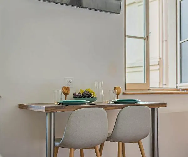 R'apparts Cocooning Vegetal Apartment